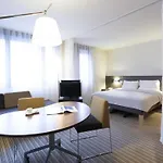 מלון Novotel Montreuil Vincennes 4*