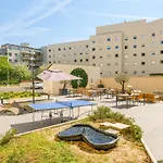 מלון Novotel Montreuil Vincennes