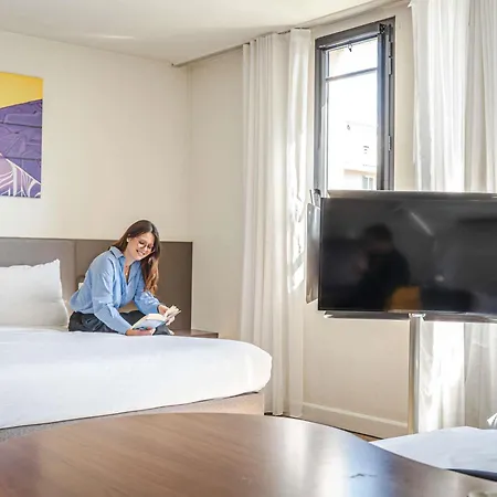 Novotel Montreuil Vincennes Paris