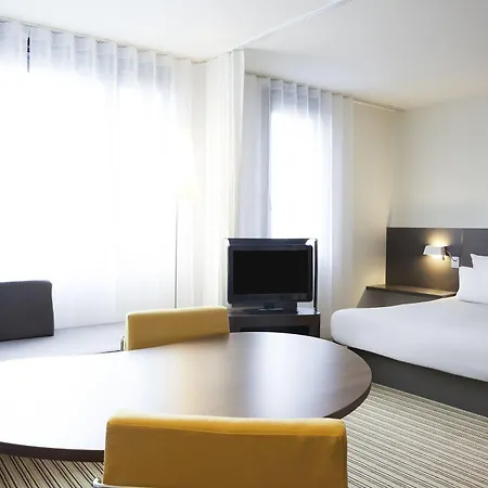 Novotel Montreuil Vincennes 4*
