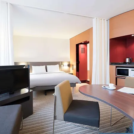 Novotel Montreuil Vincennes Hotel Parijs